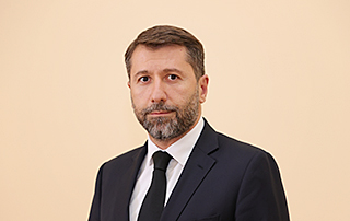 Карен Андреасян Карен Андреасян