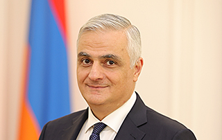 Մհեր Գրիգորյան